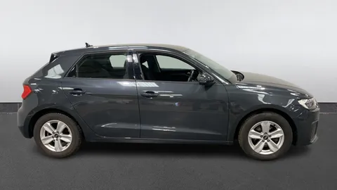 AUDI A1 30 TFSI 110 Technik S Tronic