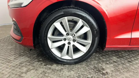 VOLVO V60 2.0 D3 Momentum Auto
