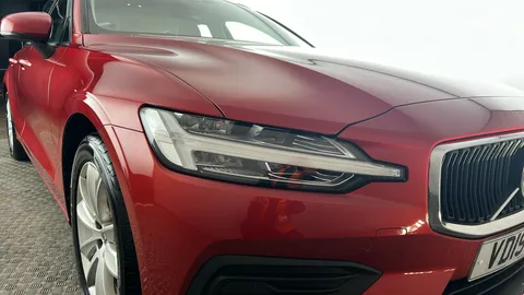 VOLVO V60 2.0 D3 Momentum Auto