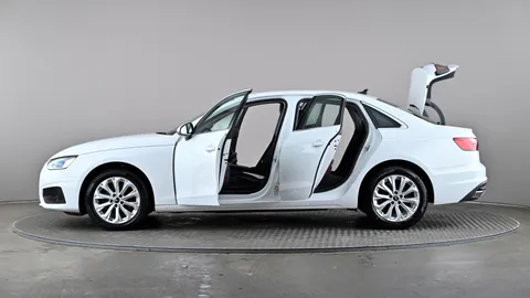 AUDI A4 35 TFSI Technik S Tronic