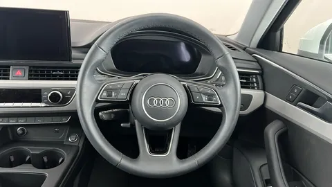 AUDI A4 35 TFSI Technik S Tronic