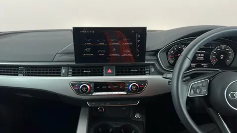 AUDI A4 35 TFSI Technik S Tronic