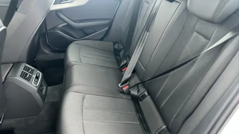 AUDI A4 35 TFSI Technik S Tronic