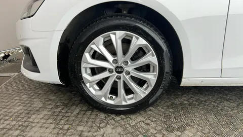 AUDI A4 35 TFSI Technik S Tronic