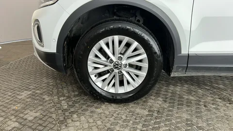 VOLKSWAGEN T-ROC 1.5 TSI Life DSG