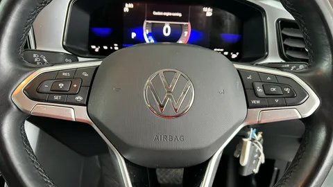 VOLKSWAGEN T-ROC 1.5 TSI Life DSG
