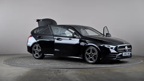 MERCEDES-BENZ A CLASS A180 AMG Line Executive Edition Auto