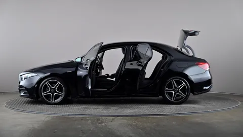 MERCEDES-BENZ A CLASS A180 AMG Line Executive Edition Auto