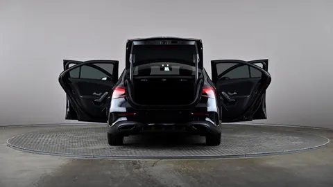 MERCEDES-BENZ A CLASS A180 AMG Line Executive Edition Auto