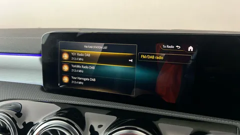 MERCEDES-BENZ A CLASS A180 AMG Line Executive Edition Auto