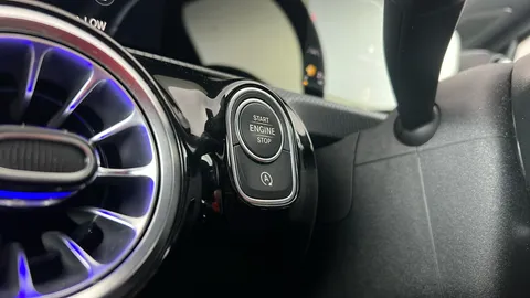 MERCEDES-BENZ A CLASS A180 AMG Line Executive Edition Auto