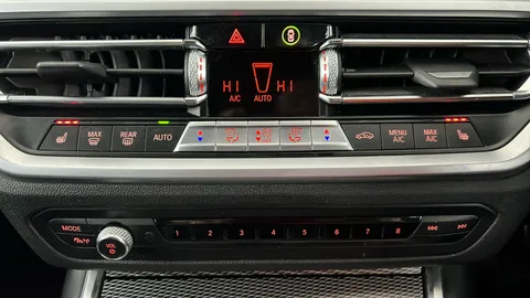 BMW 3 SERIES 320d M Sport Step Auto