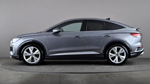 AUDI Q4 150kW 40 82kWh S Line Auto