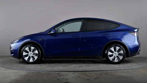 TESLA MODEL Y Long Range AWD Auto