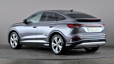 AUDI Q4 150kW 40 82kWh S Line Auto