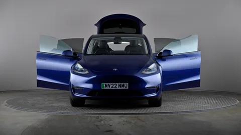 TESLA MODEL Y Long Range AWD Auto