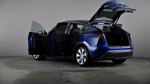 TESLA MODEL Y Long Range AWD Auto