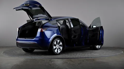 TESLA MODEL Y Long Range AWD Auto