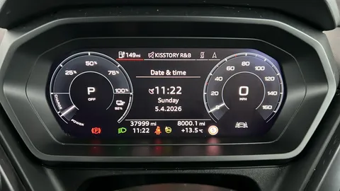 AUDI Q4 150kW 40 82kWh S Line Auto