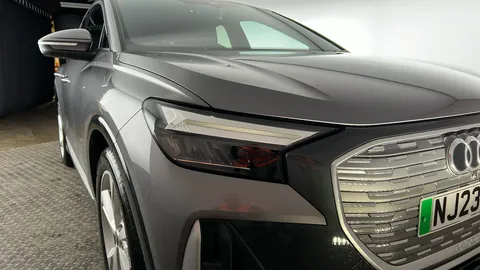 AUDI Q4 150kW 40 82kWh S Line Auto