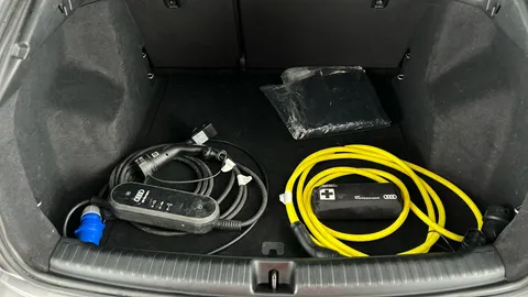 AUDI Q4 150kW 40 82kWh S Line Auto