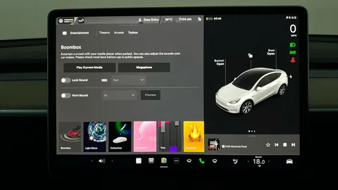 TESLA MODEL Y RWD Auto