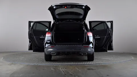 MERCEDES-BENZ GLA GLA 220d 4Matic AMG Line Executive Auto