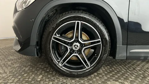 MERCEDES-BENZ GLA GLA 220d 4Matic AMG Line Executive Auto