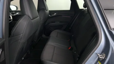 AUDI Q4 220kW 50 Quattro 82kWh S Line Auto