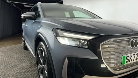 AUDI Q4 220kW 50 Quattro 82kWh S Line Auto