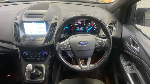 Ford Kuga 1.5 EcoBoost ST-Line 2WD