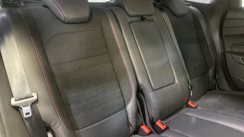 Ford Kuga 1.5 EcoBoost ST-Line 2WD