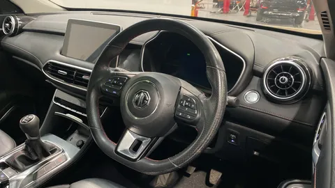 Mg Motor Uk               Hs 1.5 T-GDI Exclusive