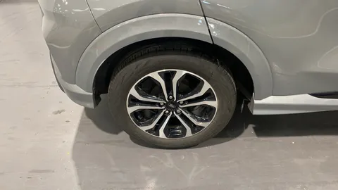 Ford Puma 1.0 EcoBoost Hybrid mHEV ST-Line