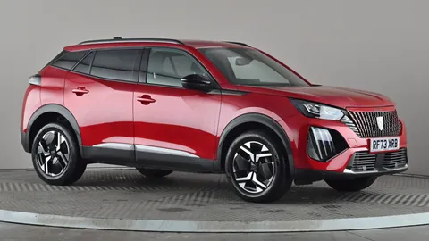 PEUGEOT 2008 1.2 PureTech 130 Allure