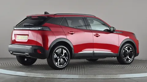 PEUGEOT 2008 1.2 PureTech 130 Allure