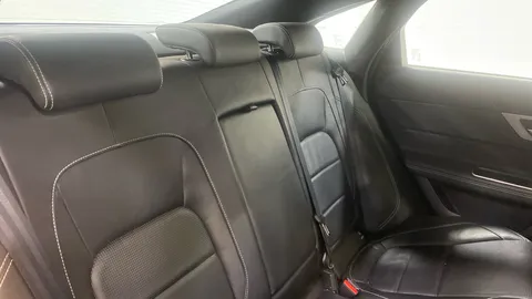 JAGUAR XF 2.0i [300] R-Sport Auto AWD