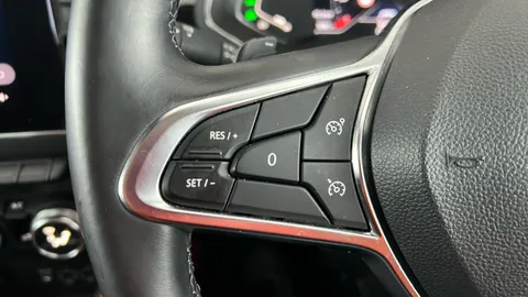 RENAULT CAPTUR 1.3 TCE 130 S Edition EDC