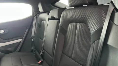 POLESTAR 2 170kW 69kWh Standard Range Single motor Auto