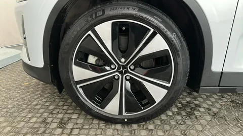 POLESTAR 2 170kW 69kWh Standard Range Single motor Auto