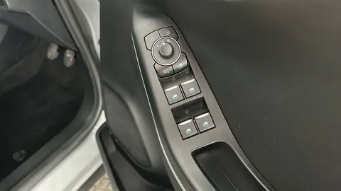 FORD PUMA 1.0 EcoBoost Hybrid mHEV ST-Line