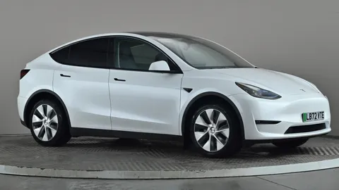 Tesla                     Model Y Long Range AWD Auto