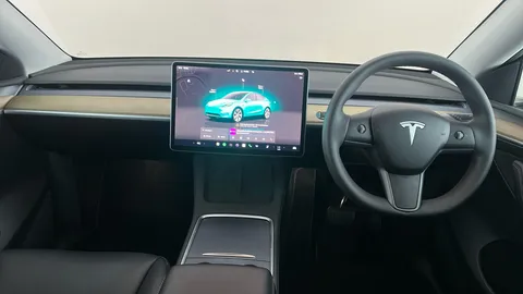 Tesla                     Model Y Long Range AWD Auto