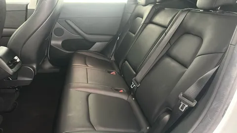 Tesla                     Model Y Long Range AWD Auto