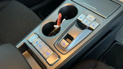 HYUNDAI KONA 100kW Premium 39kWh Auto