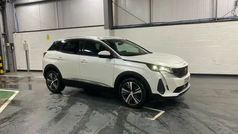 PEUGEOT 3008 1.5 BlueHDi Allure Premium