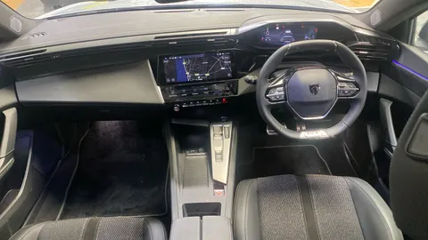 PEUGEOT 408 1.2 Hybrid 136 GT e-DSC6