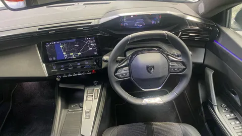 PEUGEOT 408 1.2 Hybrid 136 GT e-DSC6