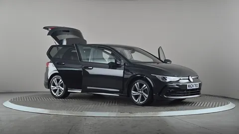 VOLKSWAGEN GOLF 1.5 TSI R-Line