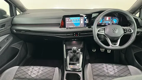 VOLKSWAGEN GOLF 1.5 TSI R-Line